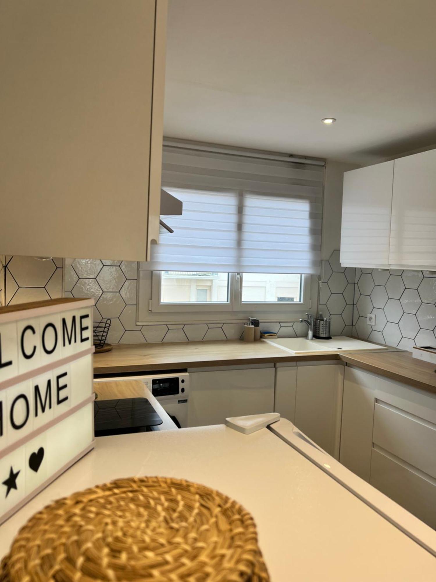 Le Bellevue - T3 - Gare & Les Jardins Darcy - Parking Free Apartment Dijon Luaran gambar